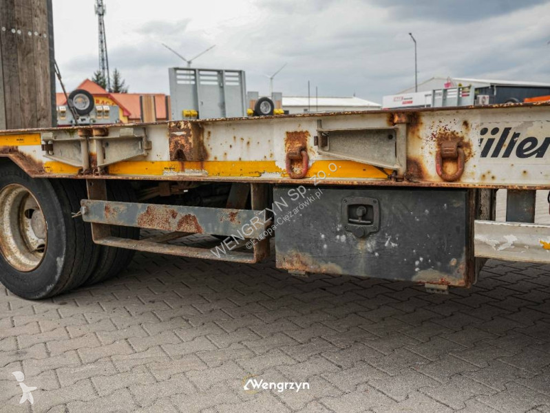 T 3 Profi 30 Najazdy hydrauliczne semi-trailer