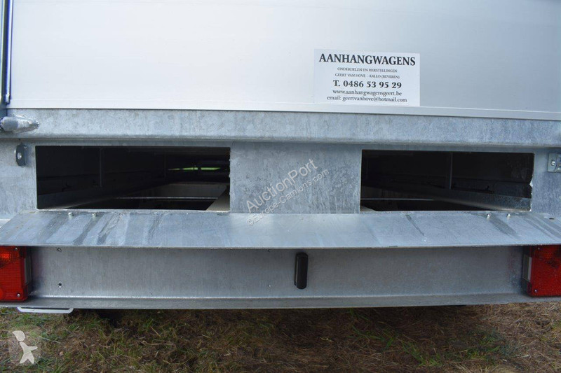 Semirremolque  2700kg