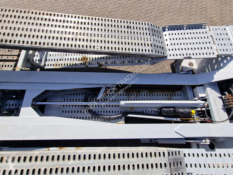 Полуприцеп  OB-12-24-T VTR OB-12-24-T -...