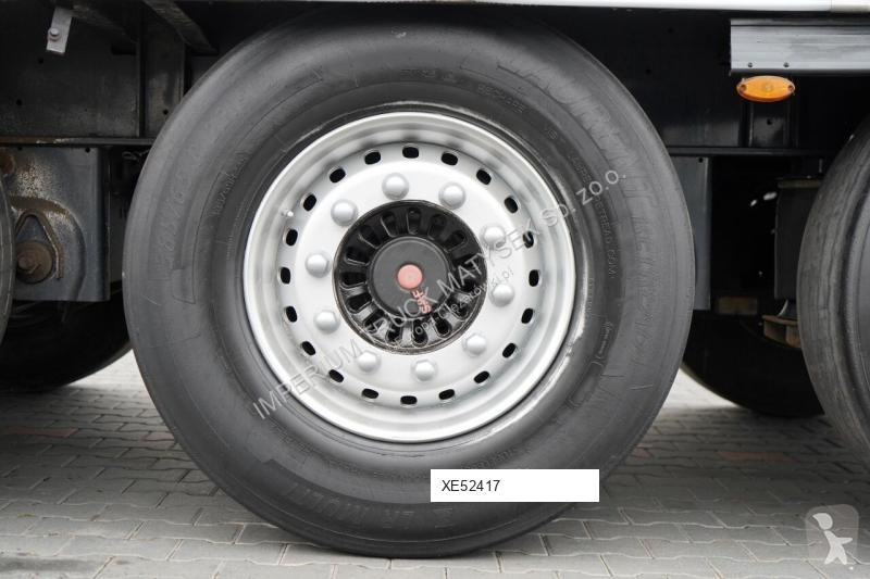 Полуприцеп Kässbohrer STANDARD