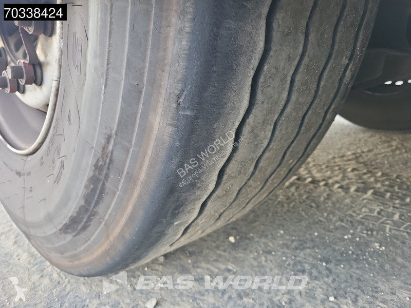 Heiwo HZO 39 3 axles Tailgate 250x260cm...