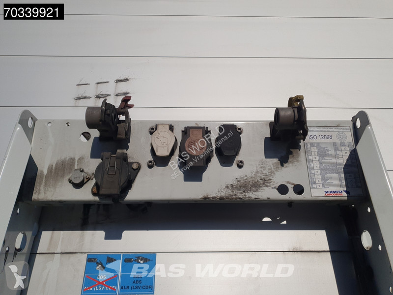 Schmitz Cargobull SCB*S3T 3 axles Sliding roof...