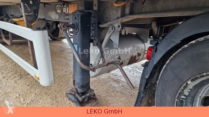 نصف مقطورة Fruehauf Frigo Semi 38T Vector 1850...