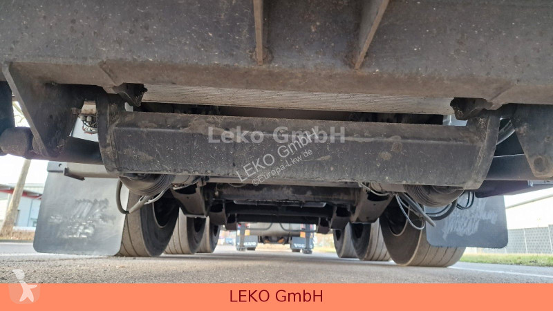 نصف مقطورة Fruehauf Frigo Semi 38T Vector...