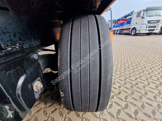 Semiremorca Kögel S24-1 / Liftachse