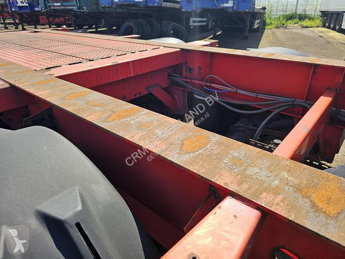 Semitrailer Krone 27 | 3 axle container chassis...