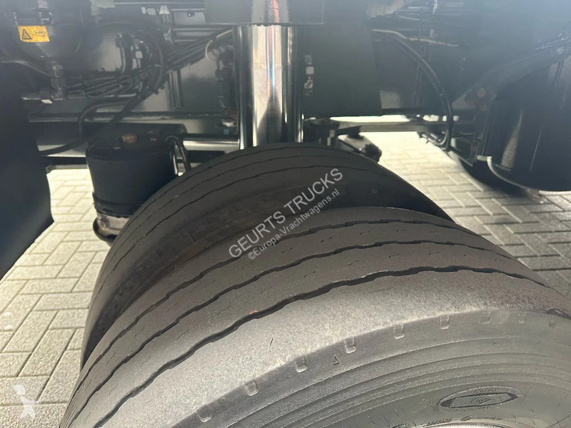 Oplegger Scheuerle EUROAXLE 1T4 4 ASSER...