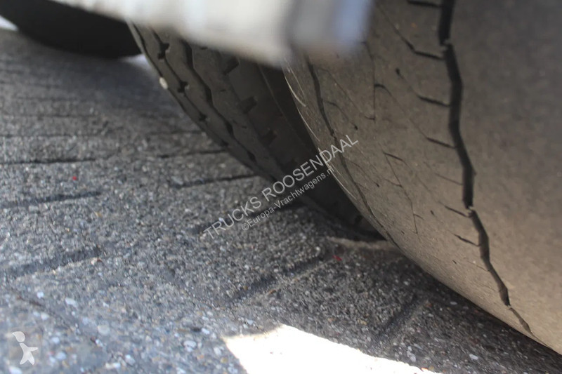 Semiremorca Tracon Uden 2x alu axle + lift