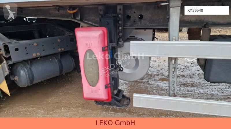 Semirimorchio Fruehauf