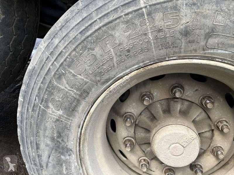 Semitrailer Benalu  3 ESSIEUX