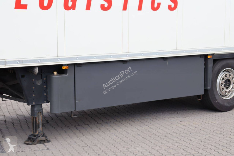 Semirremolque Schmitz Cargobull SCB*S3B