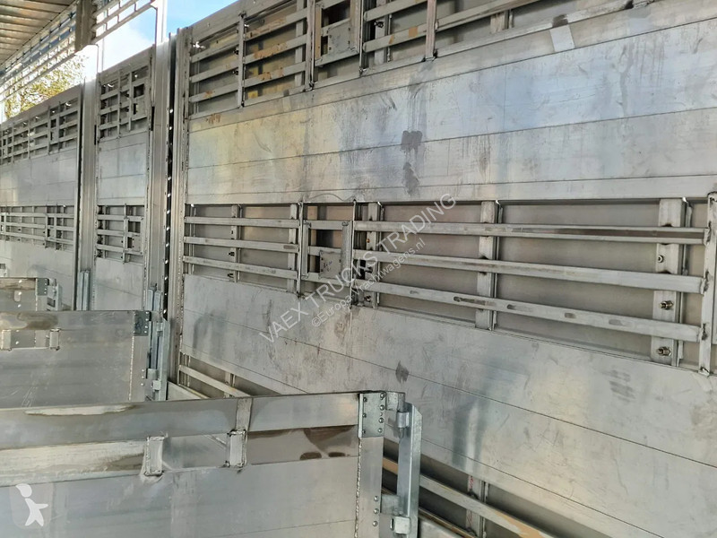 Náves Pezzaioli New 3 stock livestock trailer...