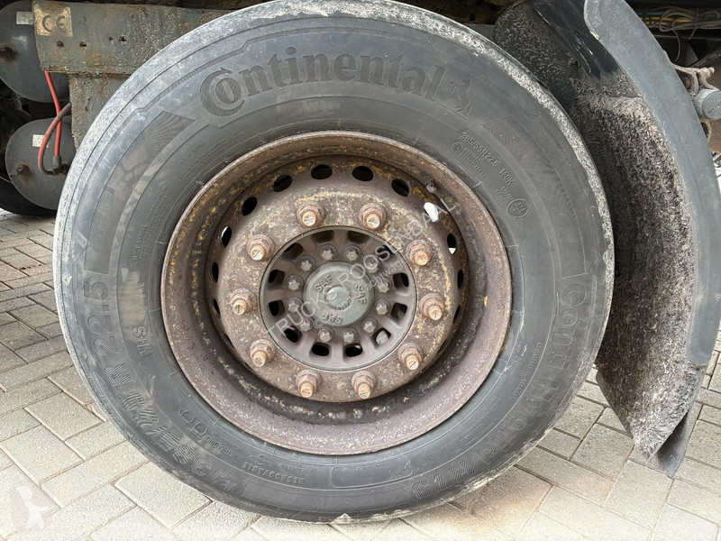 نصف مقطورة Schmitz Cargobull 2 axles + STEERING...