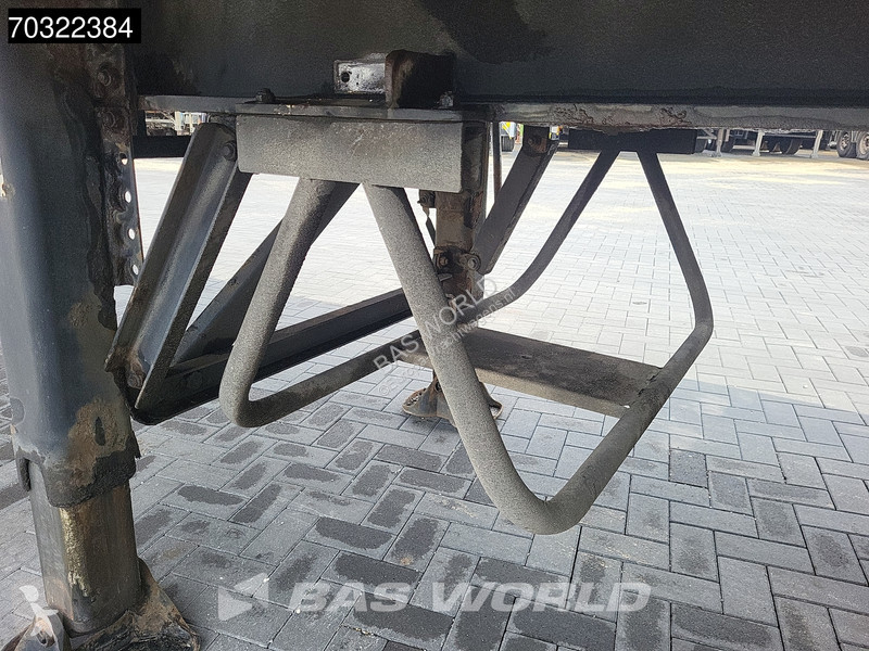 Oplegger  1766 2/2 Lift Axle + 2x Steering Axle...