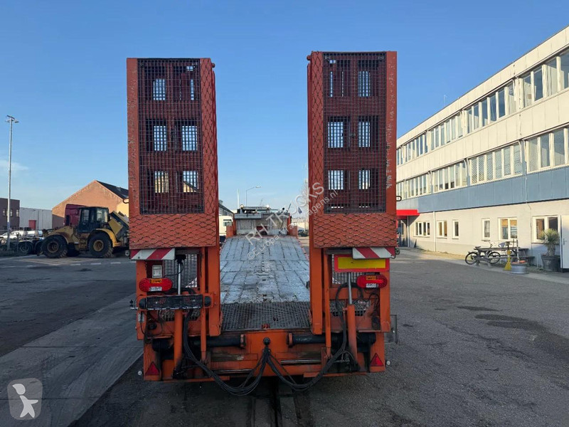 Maskinbæreren Meusburger MTS 3 2 AXLE FORCED...