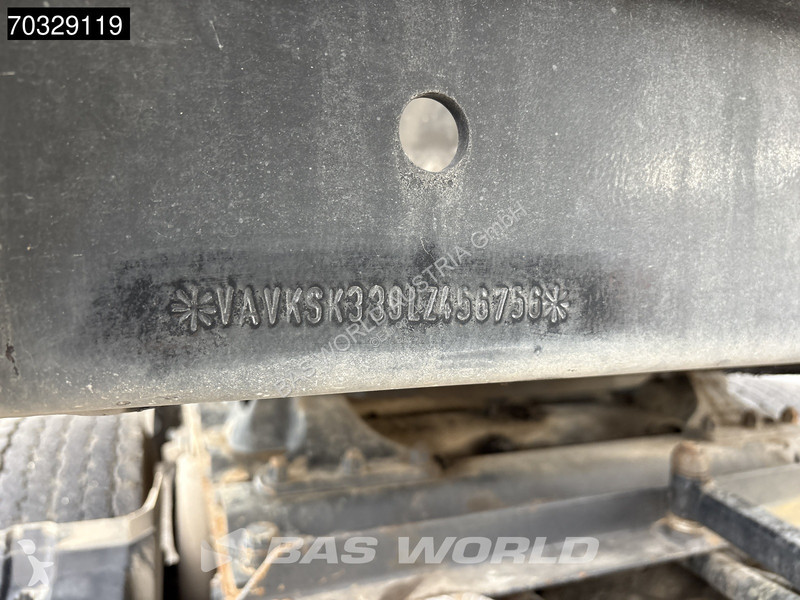 Полуприцеп Schwarzmüller SK 3 axles Lift Axle...