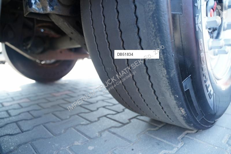 نصف مقطورة Schwarzmüller STANDARD / PALECIARA
