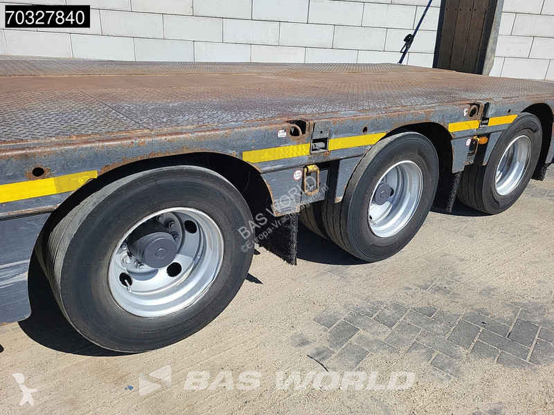 نصف مقطورة Faymonville MAX 100 Steering Axle Ramps