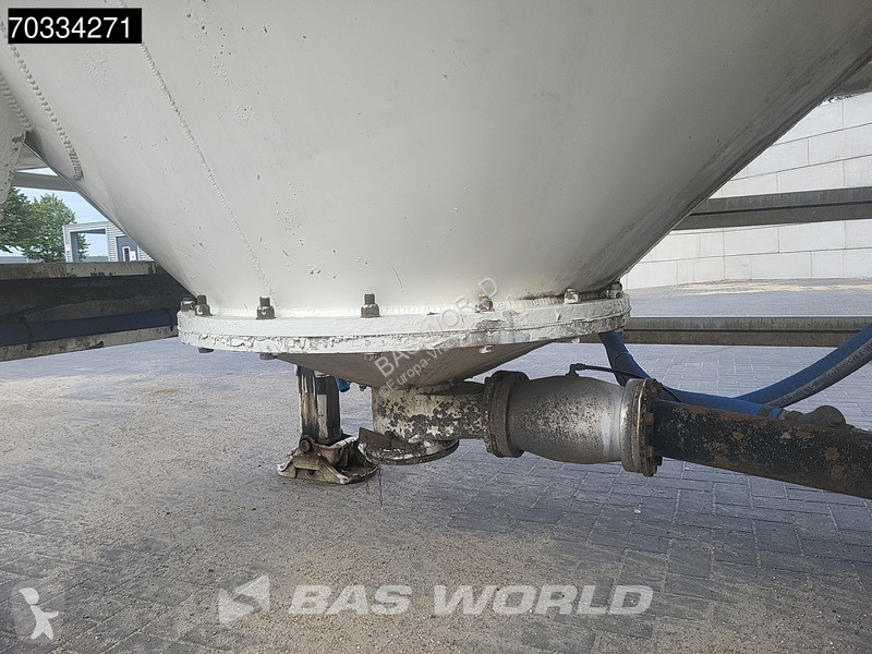 Félpótkocsi  APK 03-2027 39.000 Ltrs Lift Axle...