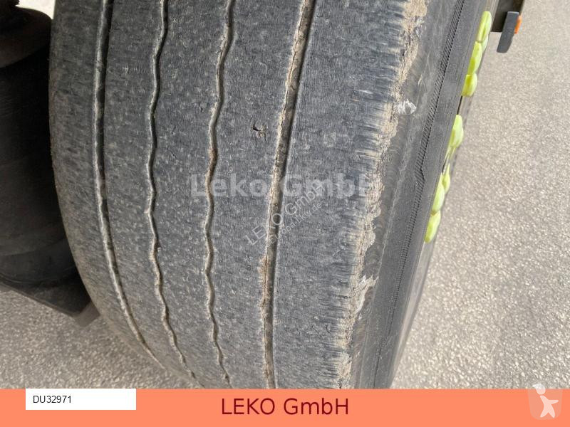 Semitrailer Merker Frappa  Doppelstock Vector...