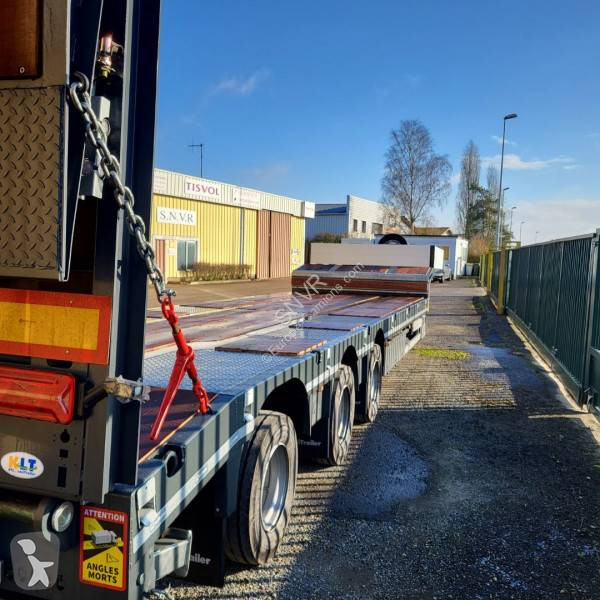 Semiremorca Lecitrailer Porte-engins