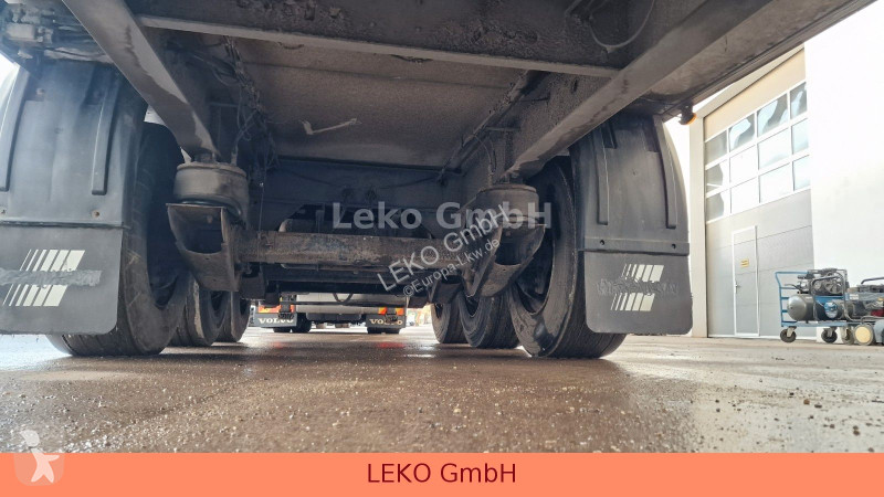 نصف مقطورة Fruehauf FRIGO SEMI 39T Vector...