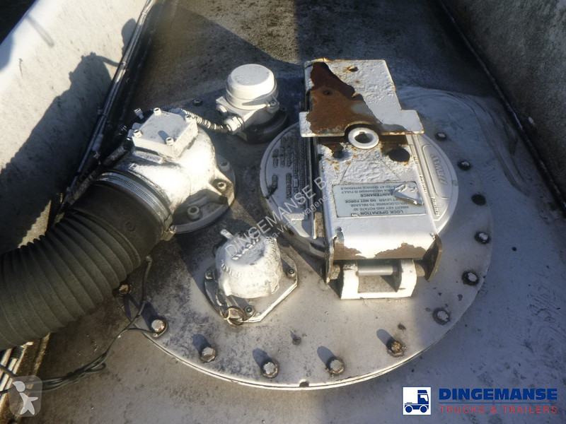 Semiremorca LAG Fuel tank alu 44.4 m3 / 6 comp...