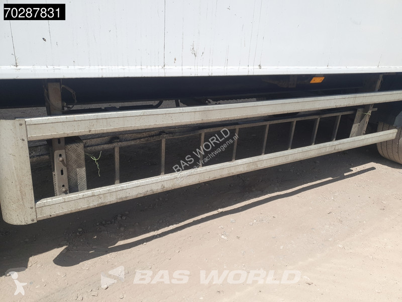 Semiremorca Carnehl CSS/AL 3 axles 8mm Liftachse