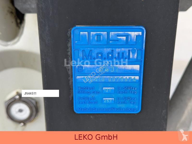Semitrailer Fruehauf FST 4 FC Mit Carrier Vic...