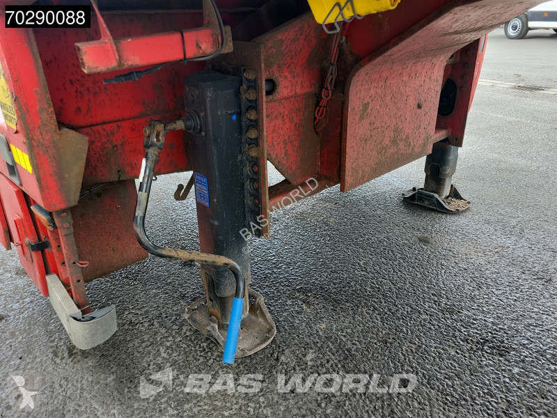 Semitrailer Kässbohrer LB3E Wheel Recess...