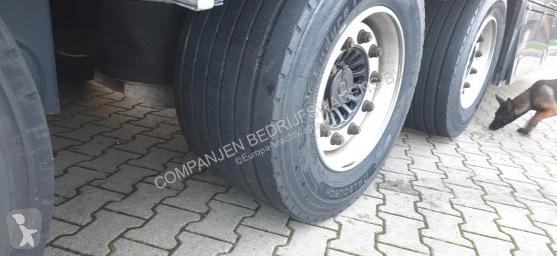 نصف مقطورة Berdex Berdex 3-4 floors. New Rims...