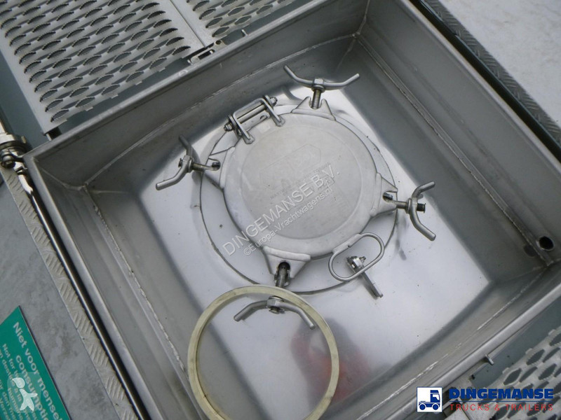 نصف مقطورة Van Hool Food tank inox 62 m3 / 3 comp