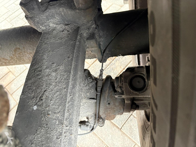 نصف مقطورة Schmitz Cargobull 2 axles + STEERING...