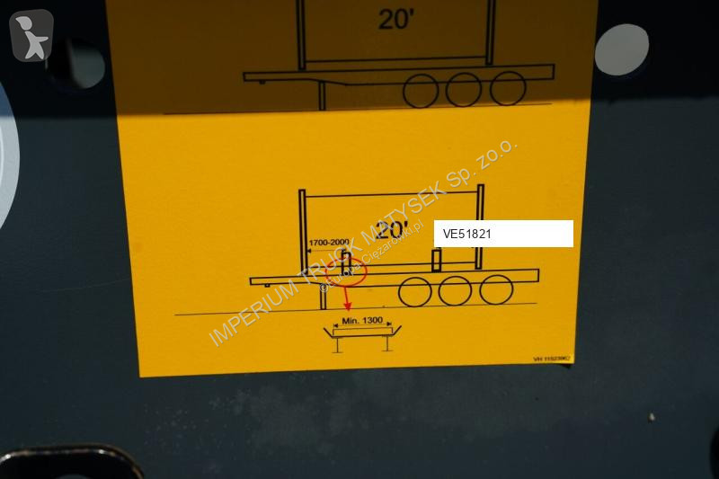 Полуремарке Van Hool NACZEPA PODKONTENEROWA /...