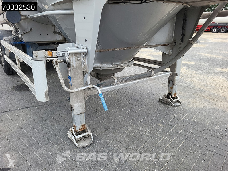 نصف مقطورة Spitzer SFS 2x Liftachse 39m3 Cement