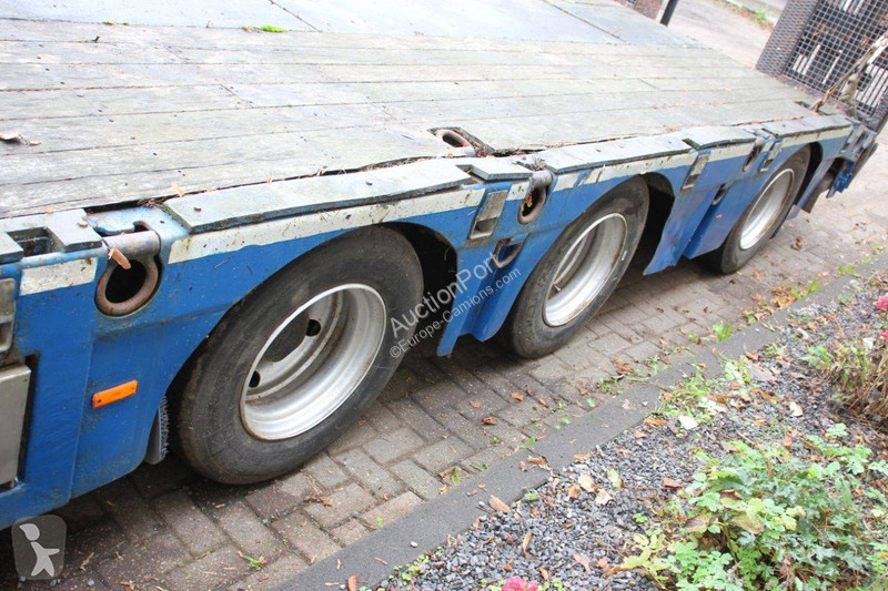 Semi remorque Kässbohrer LB3e