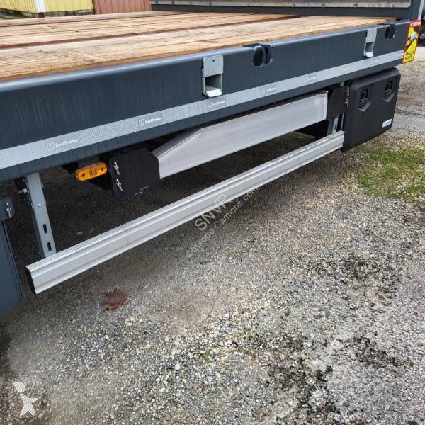 Semiremorca Lecitrailer Porte-engins