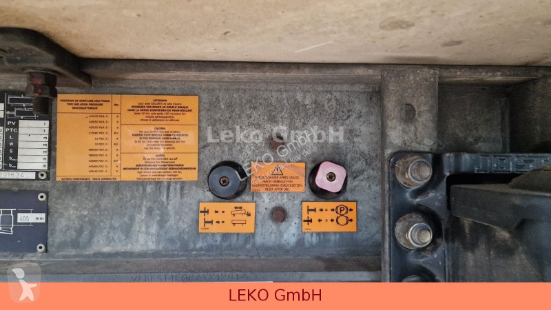 نصف مقطورة Fruehauf Frigo Semi 38T Vector 1850...