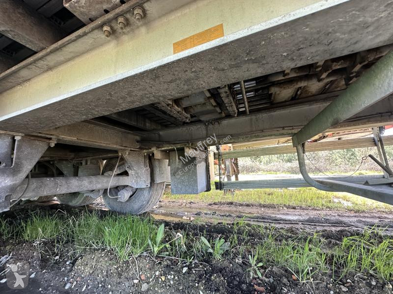 Semitrailer Benalu  Fond mouvant