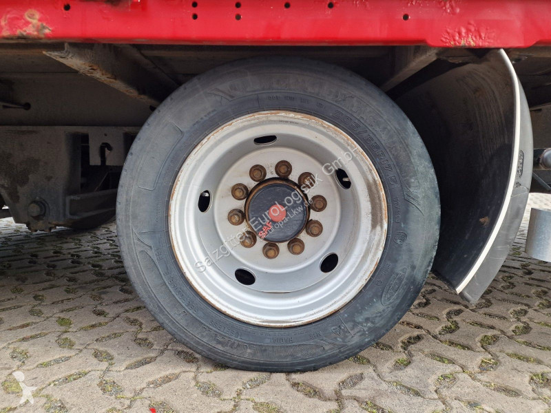 نصف مقطورة Fliegl SZS 270