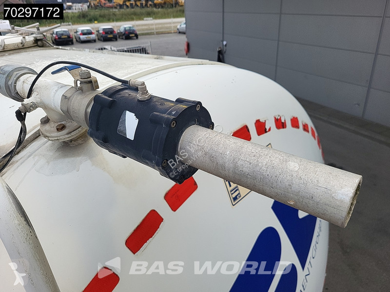 Semi remorque  39000L Liftachse Cement