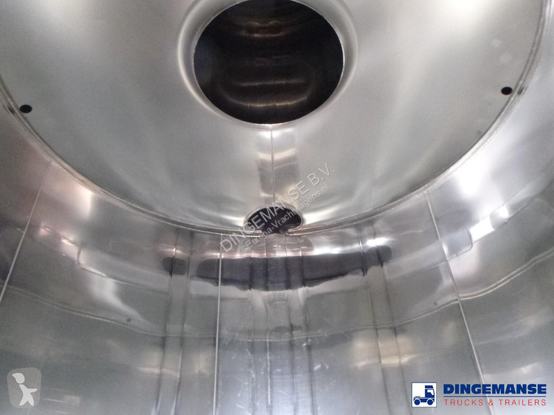 نصف مقطورة Van Hool Food tank inox 62 m3 / 3 comp