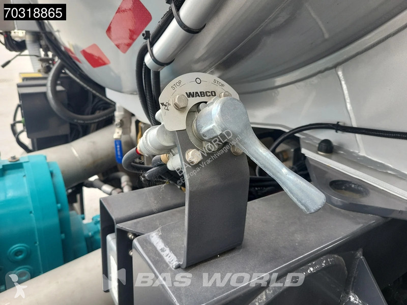 نصف مقطورة Kässbohrer STB 3 axles Gülle Waste...