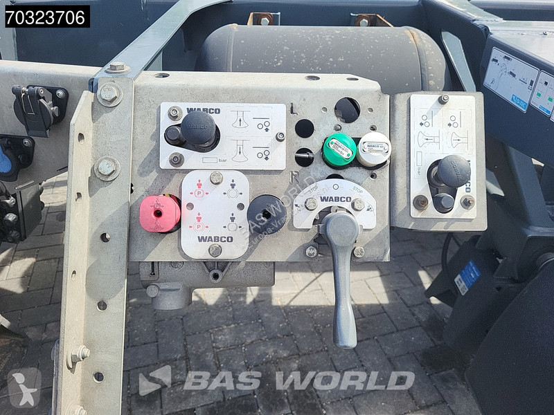 نصف مقطورة D-TEC VCC-06 5 axles Breker-Chassis...
