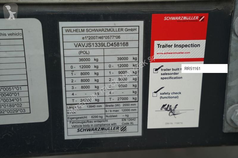 نصف مقطورة Schwarzmüller