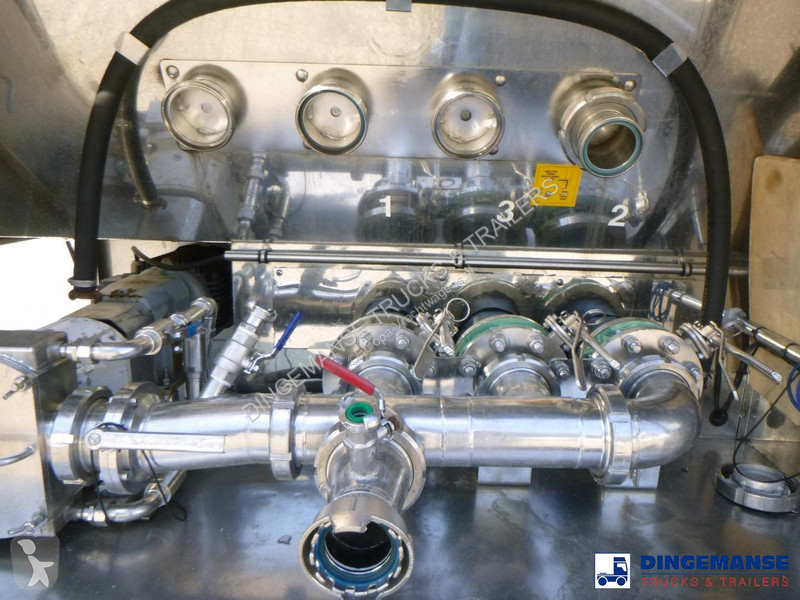 نصف مقطورة Van Hool Food tank inox 28.5 m3 / 3...