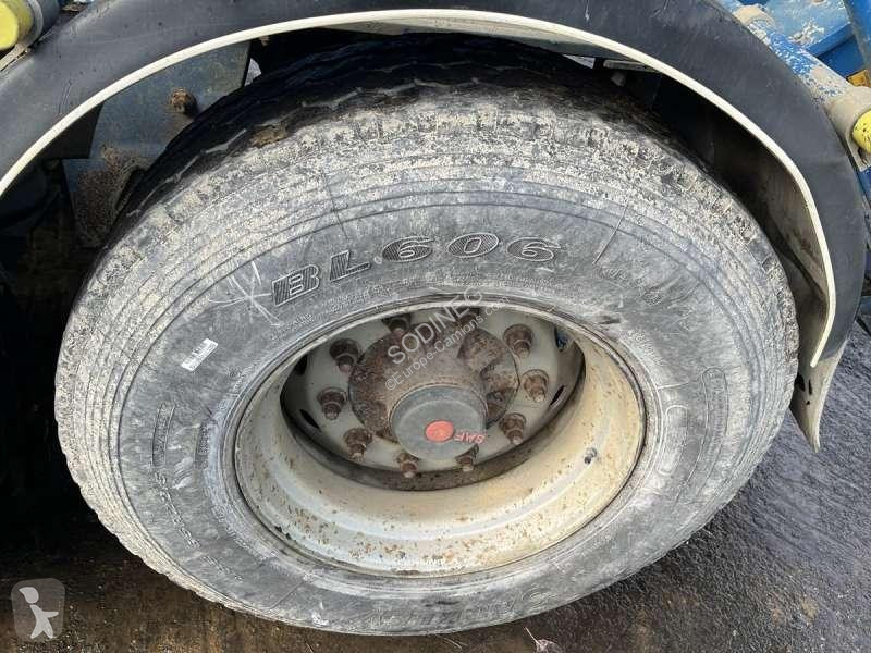 Semi remorque Benalu  3 ESSIEUX