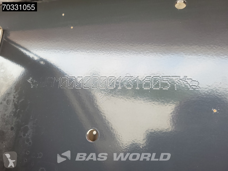 نصف مقطورة Schmitz Cargobull SCB*S3D Lift Axle...