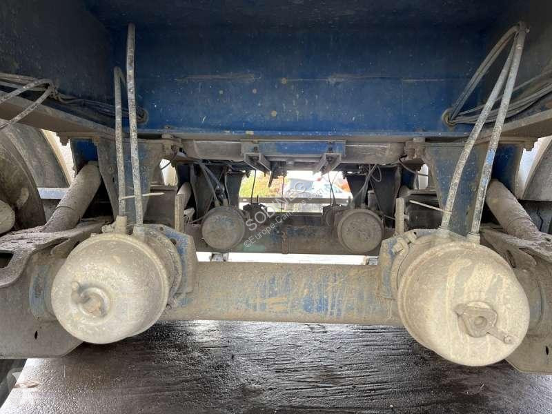 Semi remorque Benalu  3 ESSIEUX
