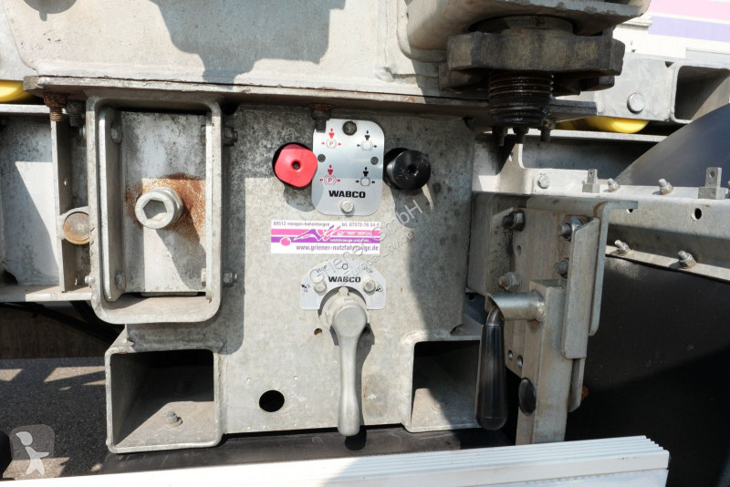Semiremorca Renders TYPE EURO 820 / LIFT...